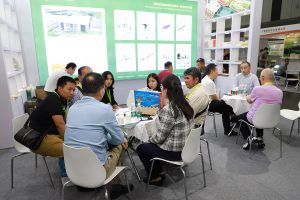 IPFM展会精彩瞬间 | 华工环源展现植物纤维模塑产业的绿色力量插图2